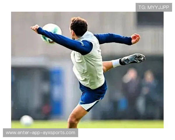 国米连续传切撕开对手防线，边路传中形成制胜球——一场战术与执行的极致演绎